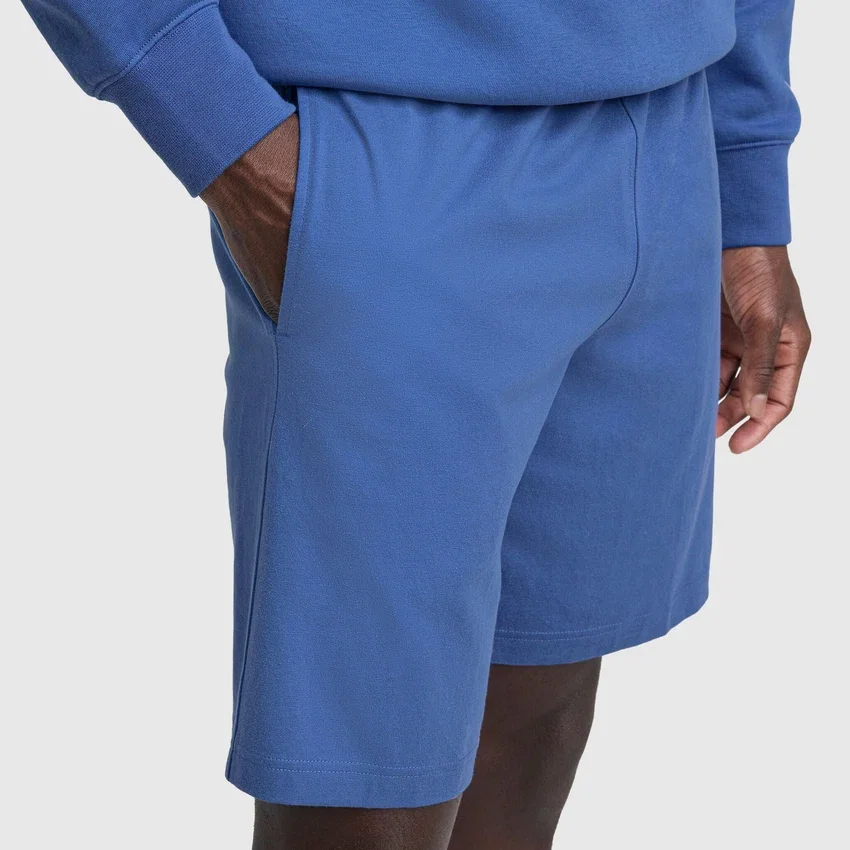 Pantalones cortos ligeros de 9", con parche del logotipo «C Logo»