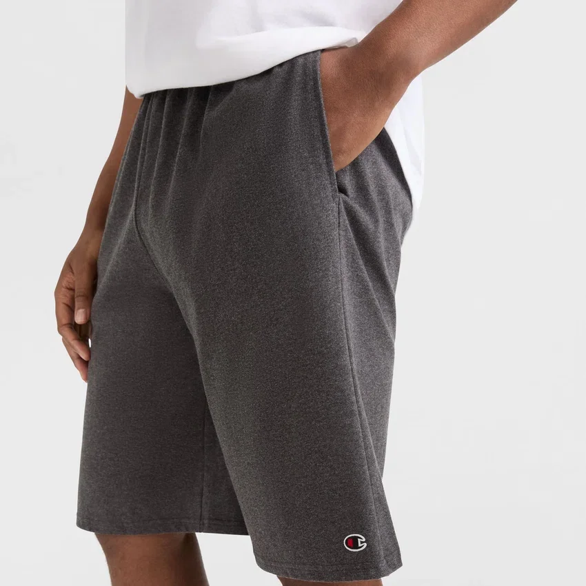 Pantalones cortos ligeros de estar por casa de 9", con logotipo «C» en parche - Tallas grandes y altas