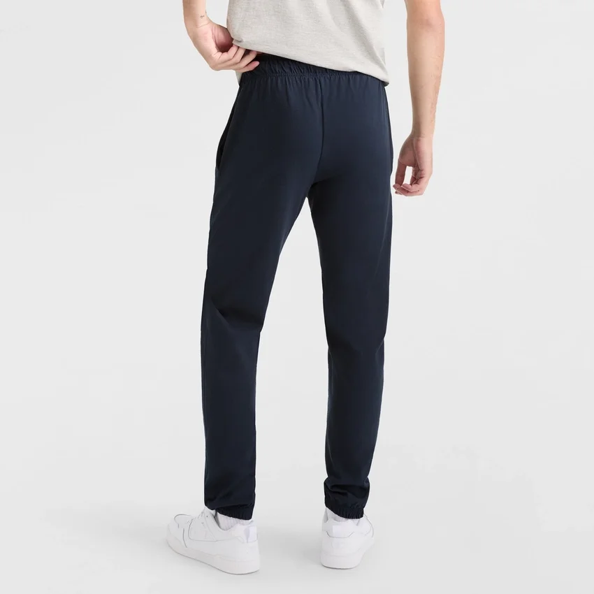 Pantalones de estar por casa ligeros, bajo ajustado, C Logo